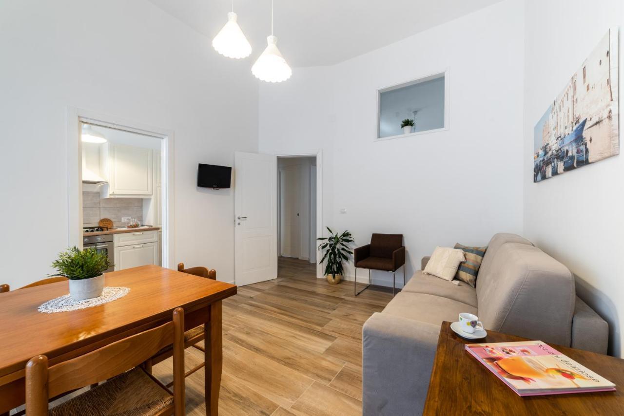 Casa Donna Gina - Puglia Mia Apartments モノーポリ エクステリア 写真