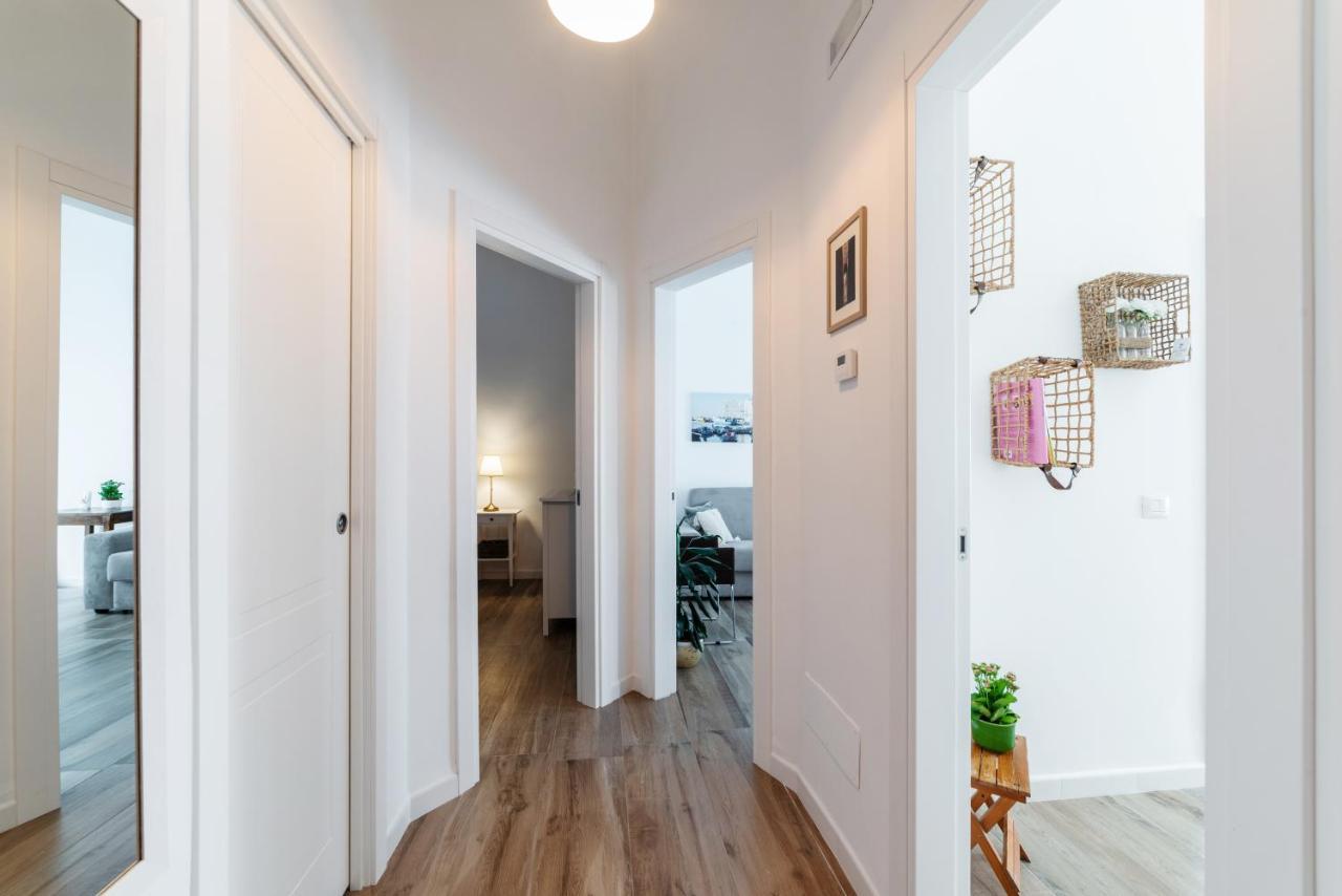 Casa Donna Gina - Puglia Mia Apartments モノーポリ エクステリア 写真